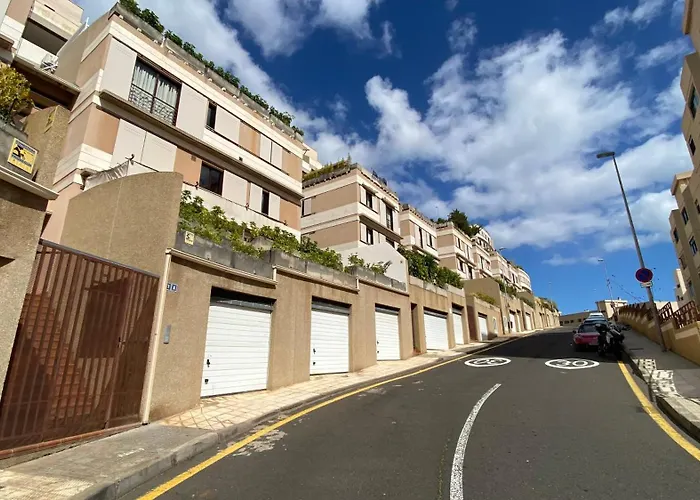 The Terraces Luxury Penthouses, 3b * Santa Cruz de Tenerife